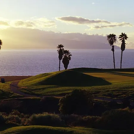 アパート Ocean View The Sunset アデヘ